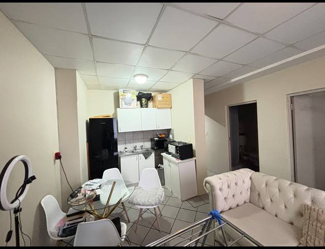 1 BEDROOM APARTMENT FOR SALE IN DURBAN CENTRAL